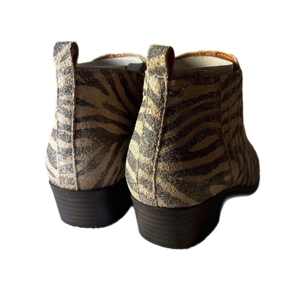 Lucky Brand Basel Tiger Print Ankle Booties | Women’s Size 8.5W - Picture 4 of 9